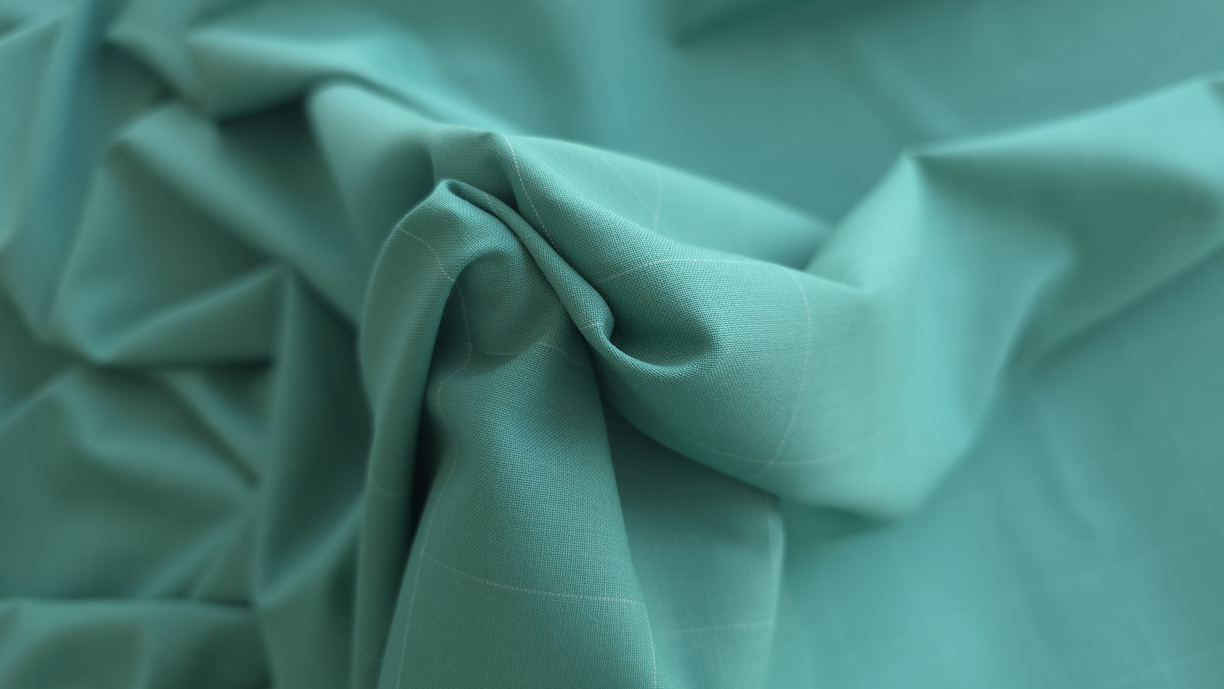 stofa subtire cu carouri discrete (8)