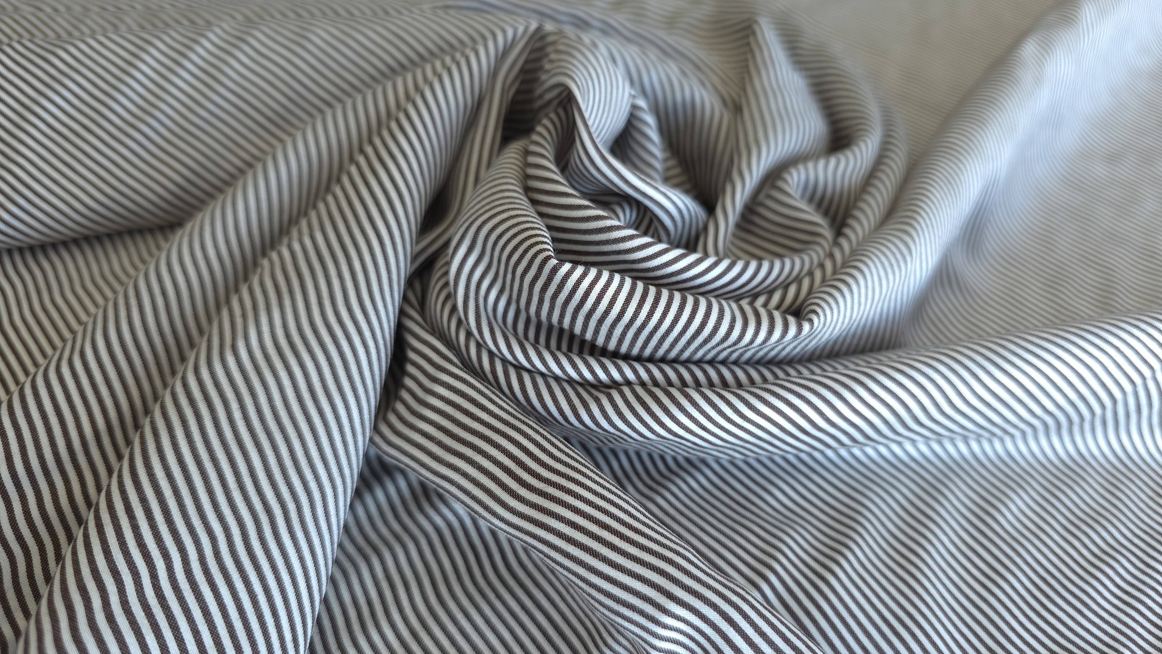 tesatura subtire din matase naturala evelin textile (1)