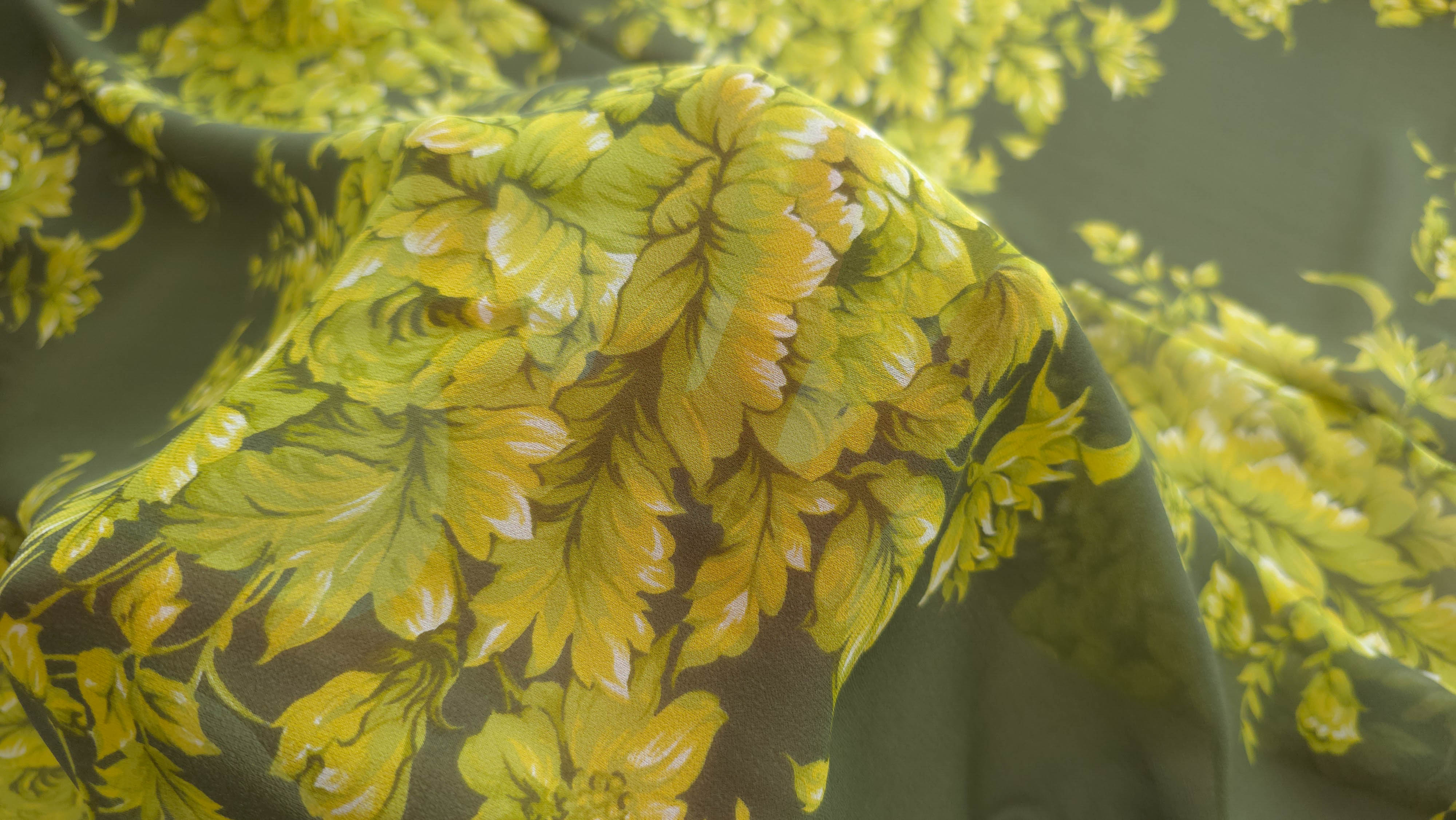 Voal Georgette din matase naturala Botanical Lime evelin textile (2)