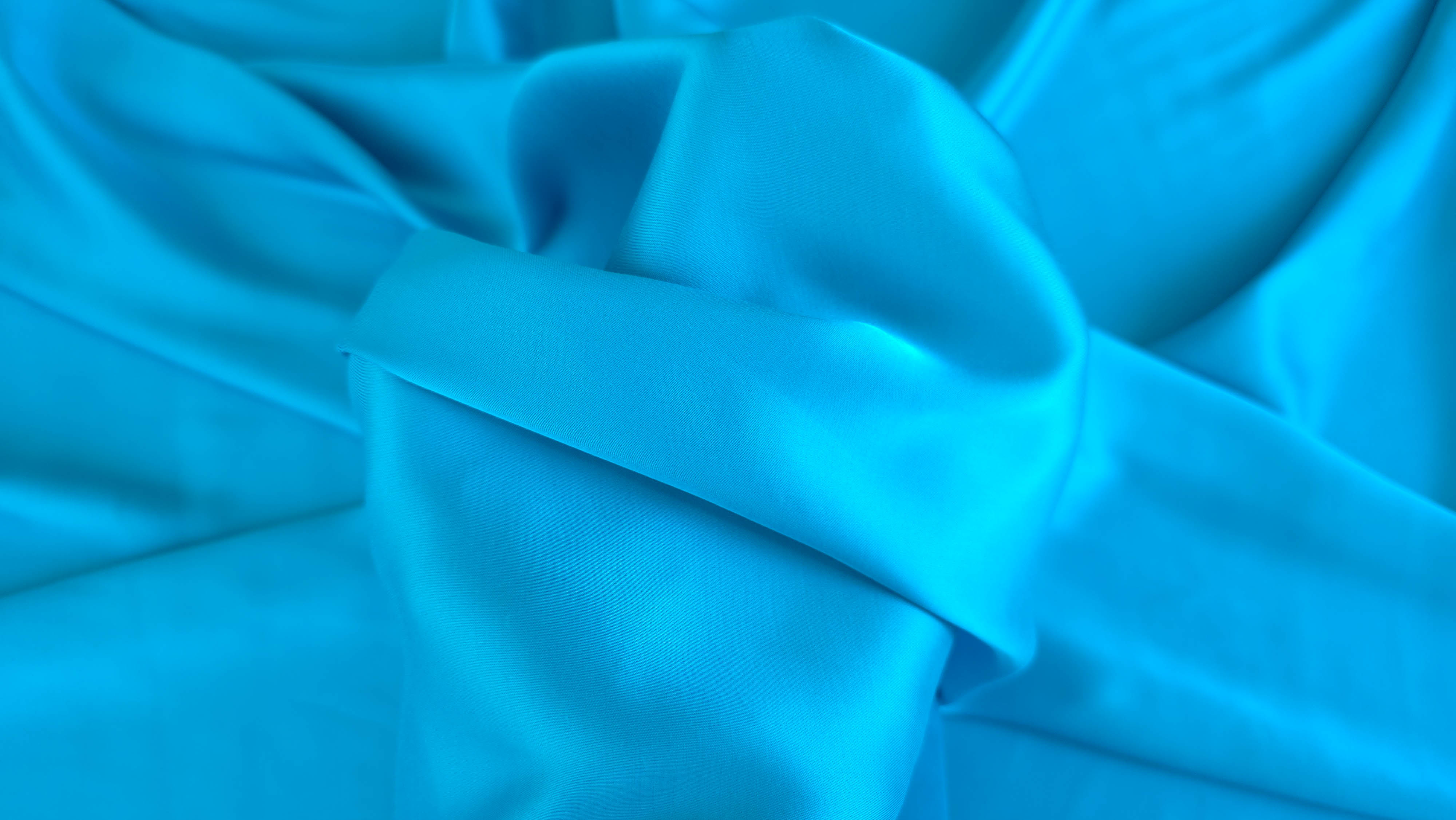 matase discret satinata turquoise din vascoza naturala evelin textile (1) matase discret satinata turquoise din vascoza naturala evelin textile (1)