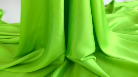 matase discret satinata verde crud din vascoza naturala evelin textile (3)