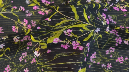 voal creponat velora din matase naturala si vascoza cu fir metalizat evelin textile (7)