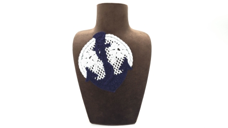 aplicatie brodata alb bleumarin r448 evelin textile (4)