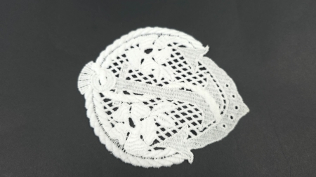 aplicatie decorativa rotunda brodata alba r474 evelin textile (2)