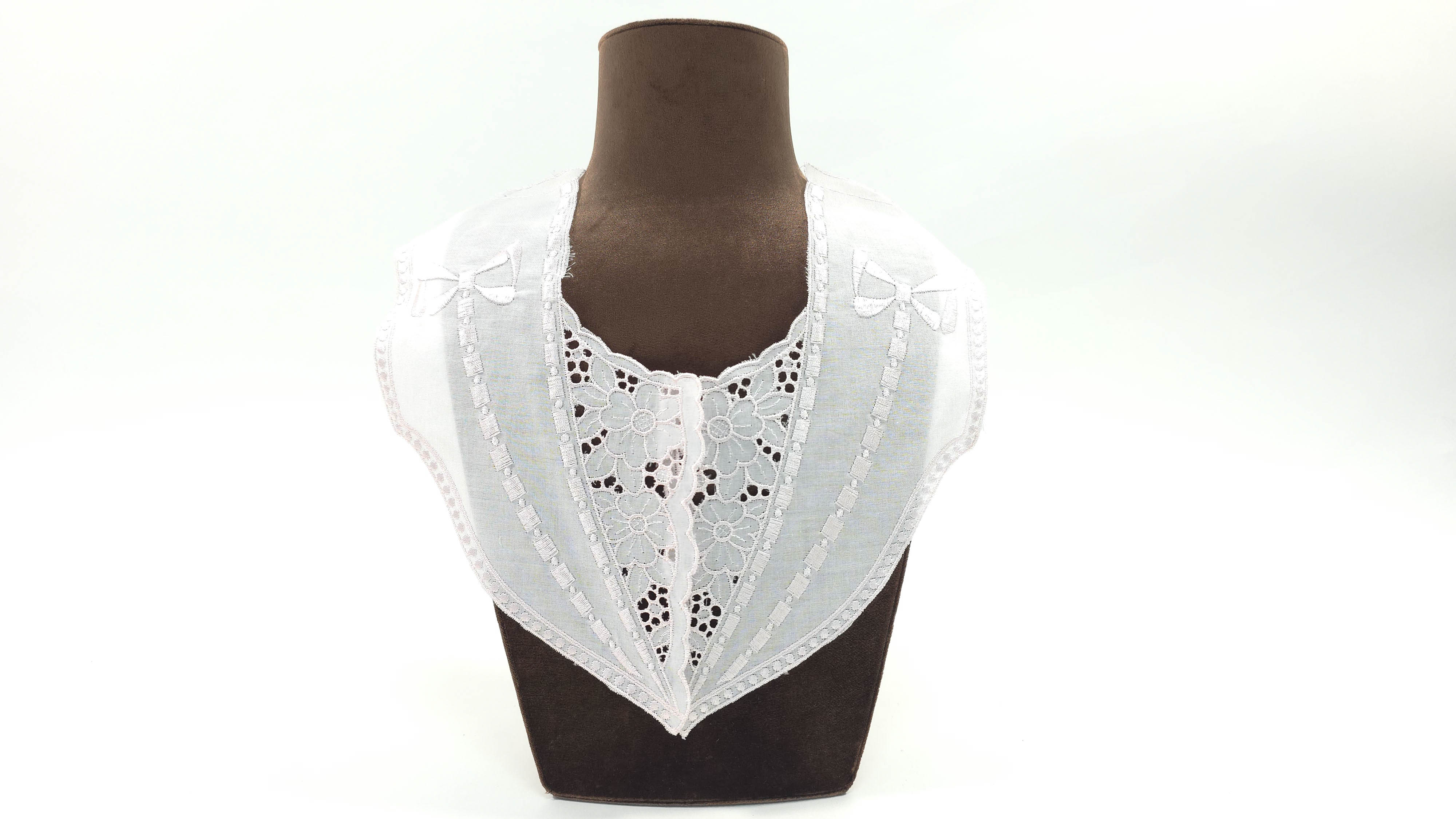 guler brodat natural ivory r455 evelin textile (1)