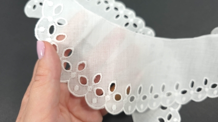 guler decorativ brodat pe margini r450 evelin textile (3)