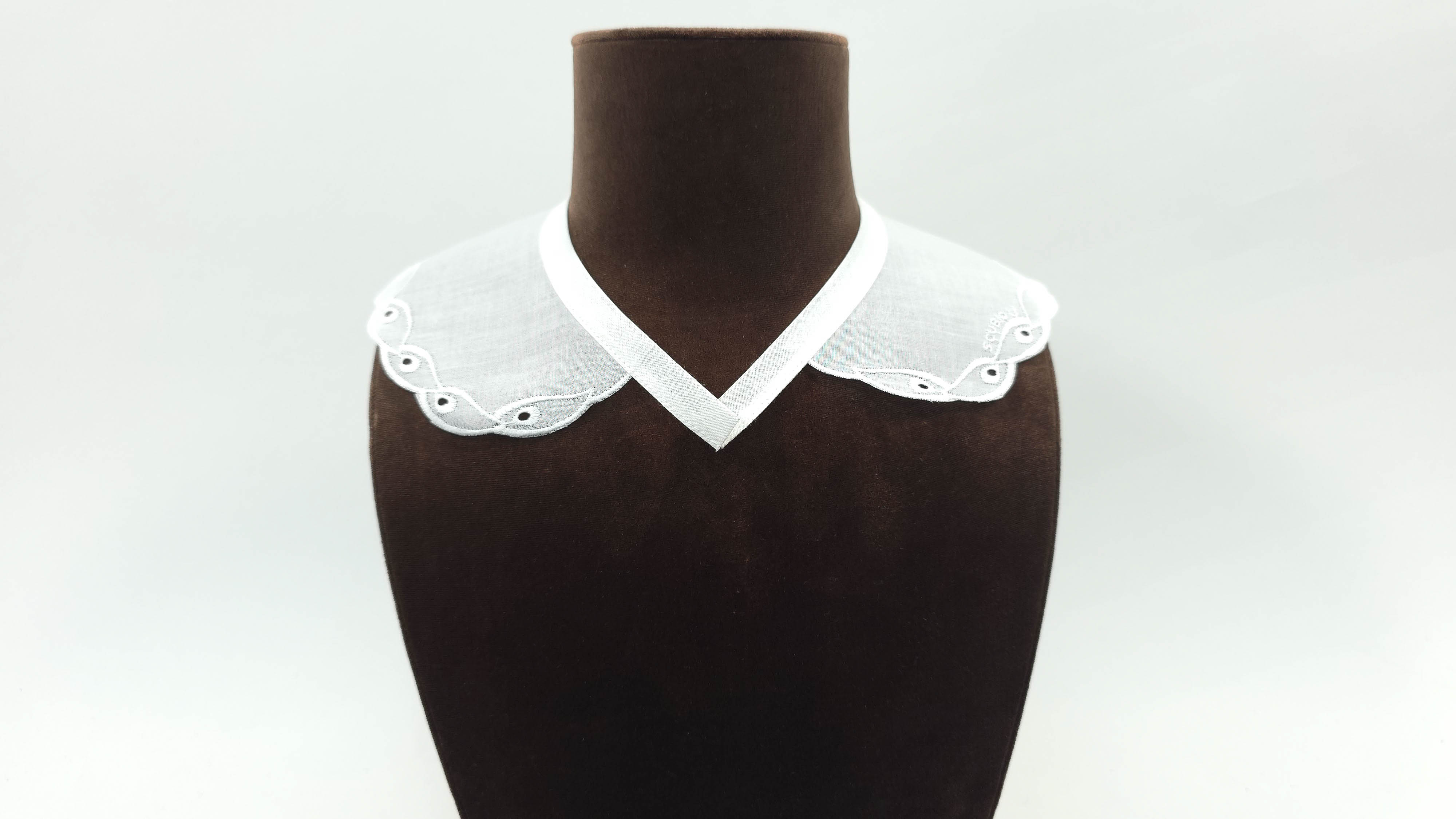 guler din bumbac brodat r468 evelin textile (5)