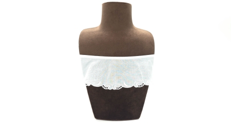 guler ivory brodat pe margini r482 evelin textile (1)