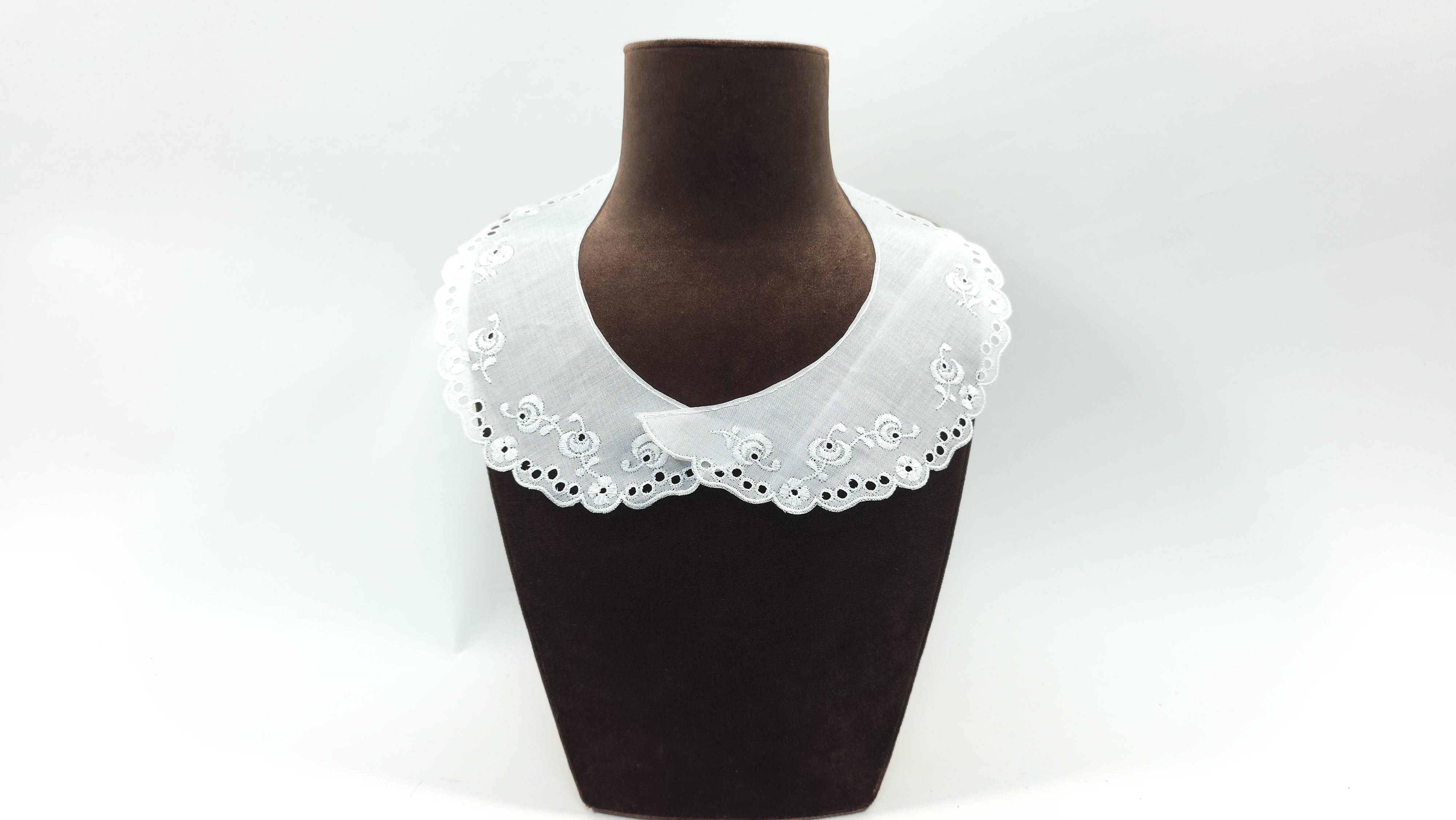 guler ivory decorativ brodat r489 evelin textile (5)