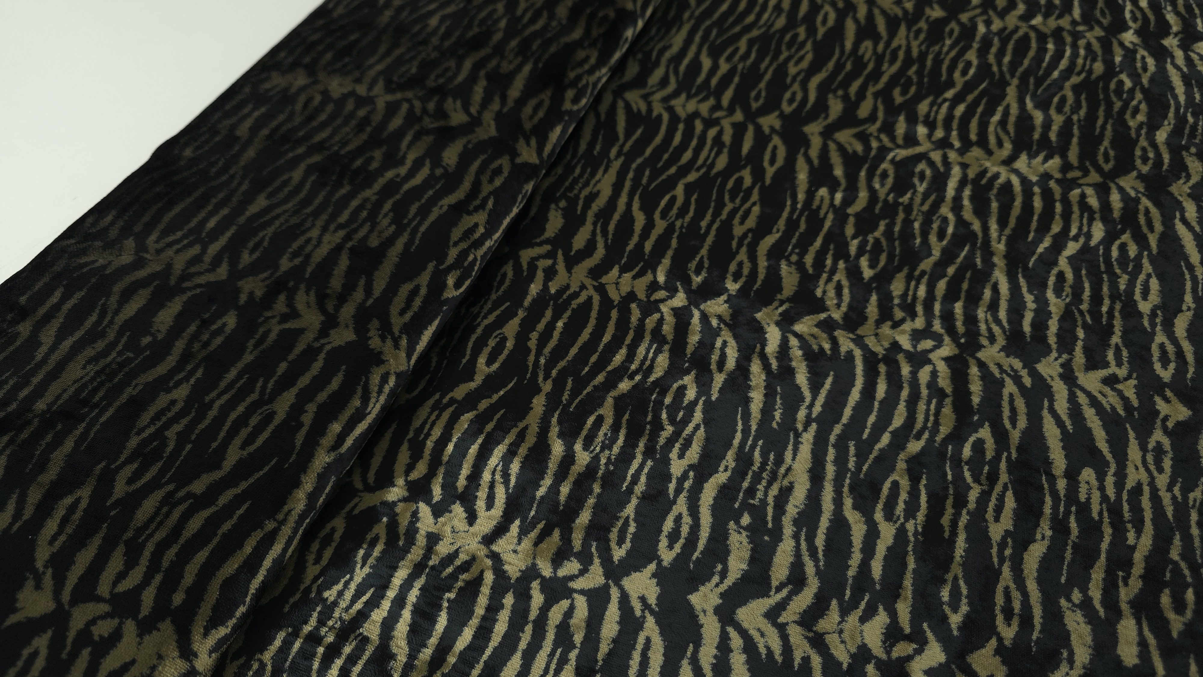 catifea naturala cupro animal print evelin textile (6)