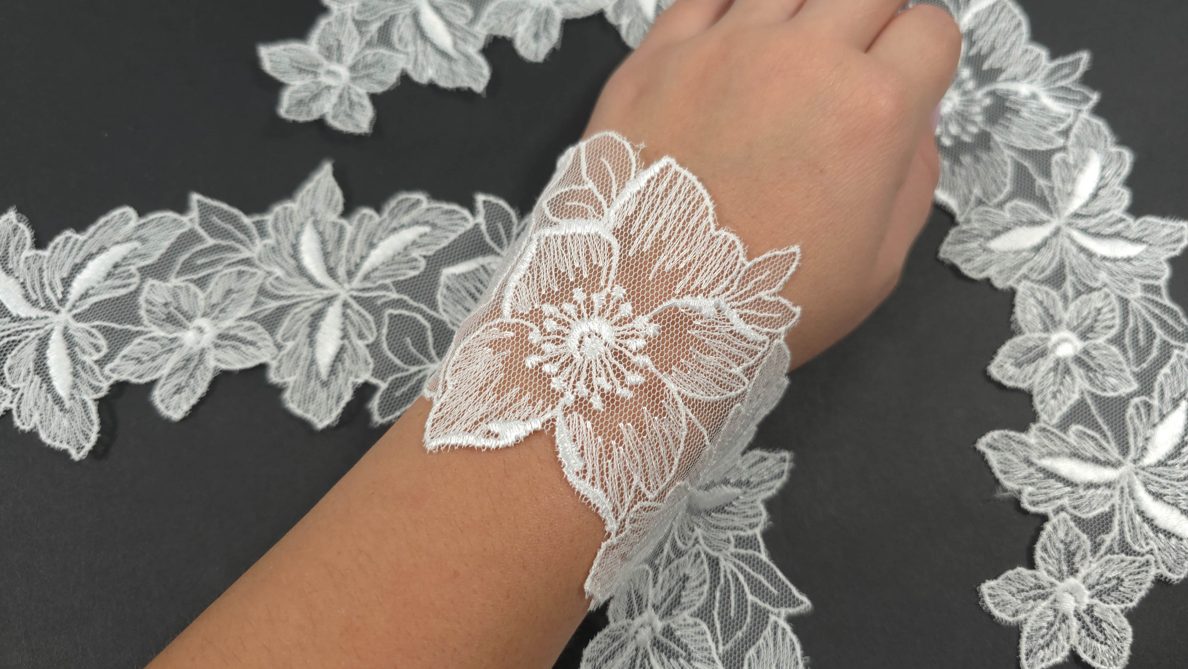 guler din dantela alba brodata r502 evelin textile (4)