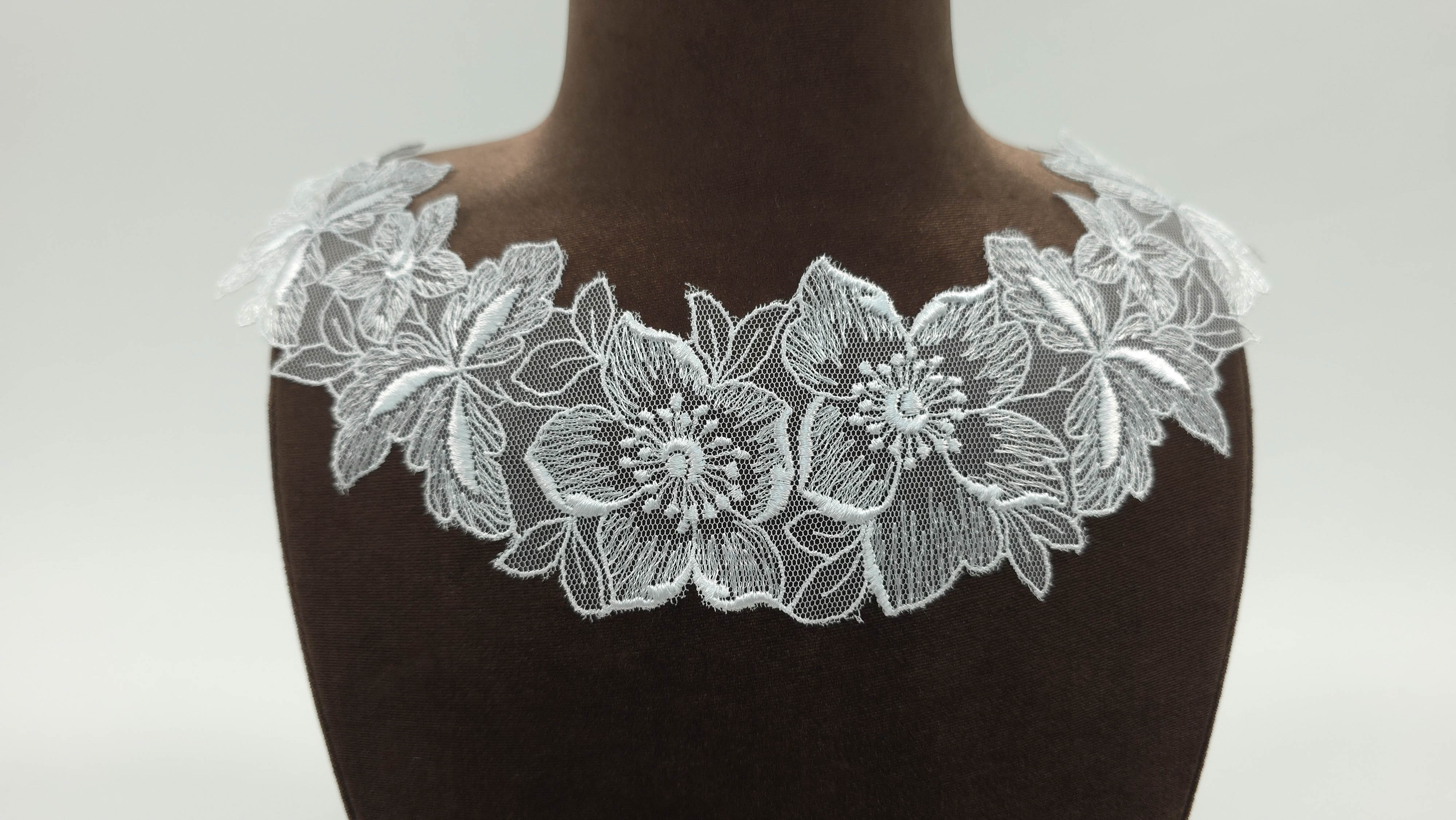 guler din dantela alba brodata r502 evelin textile (6)