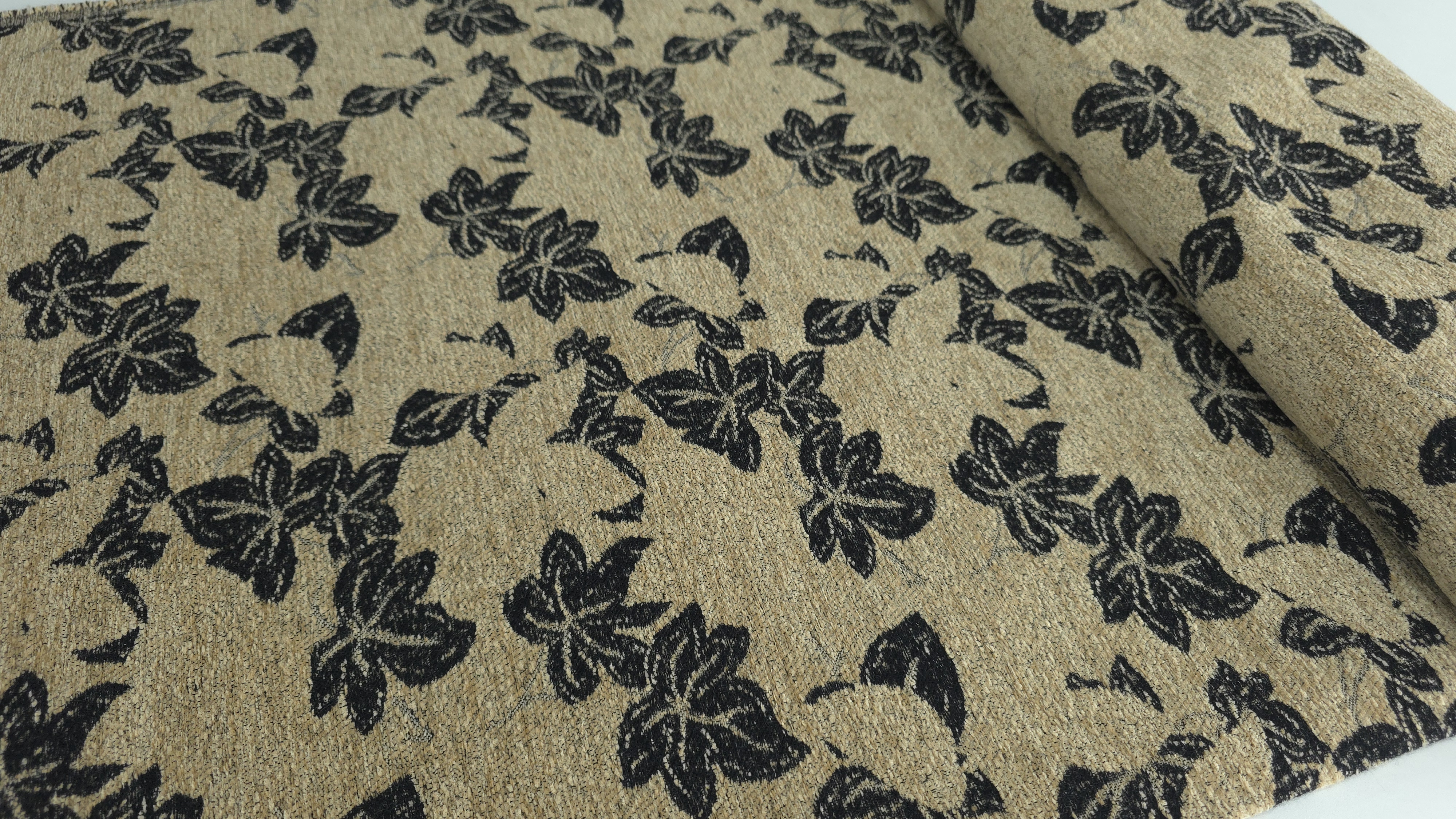 stofa din lana maro cu model evelin textile (6)