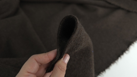 stofa groasa din lana fiarta brown chocolate evelin textile (8)