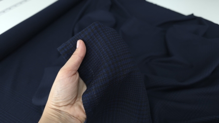 stofa lana cu casmir bleumarin pentru costume detaliu textura