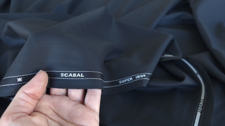 stofa neagra scabal din lana super 180s evelin textile (6)