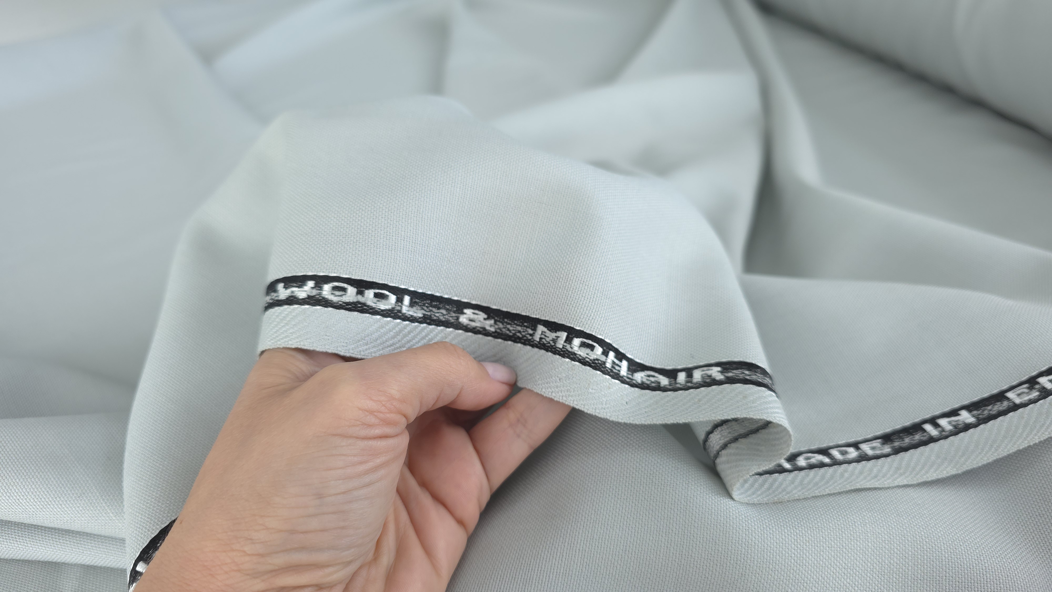 Stof Premium Din L n i Mohair Gri Deschis Rece