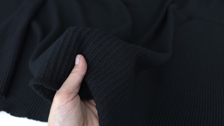 stofa raiata neagra din lana 100 evelin textile (8)