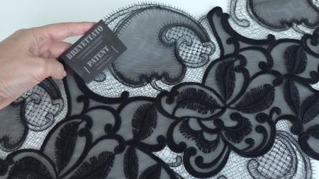 dantela neagra ricamificio levi evelin textile (9)