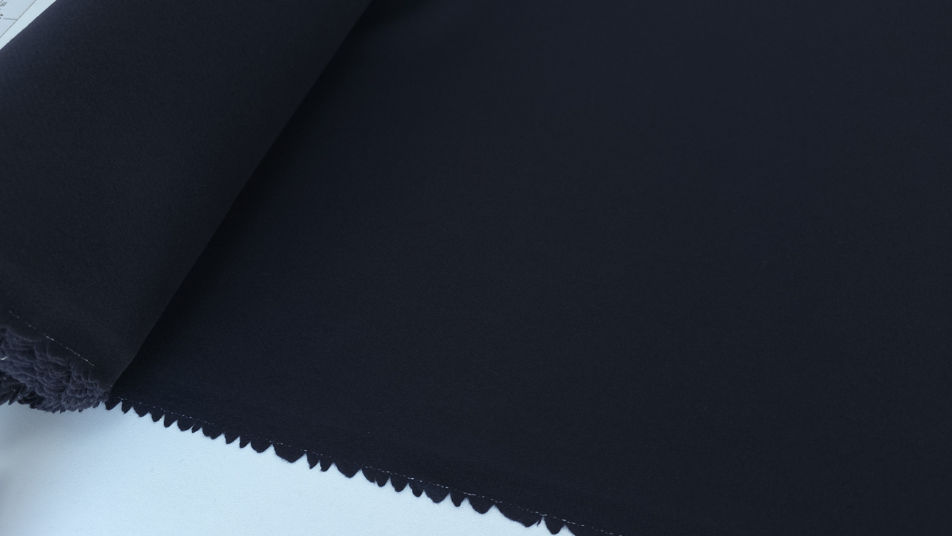 stofa bleumarin inchis din lana pentru paltoane evelin textile (6)