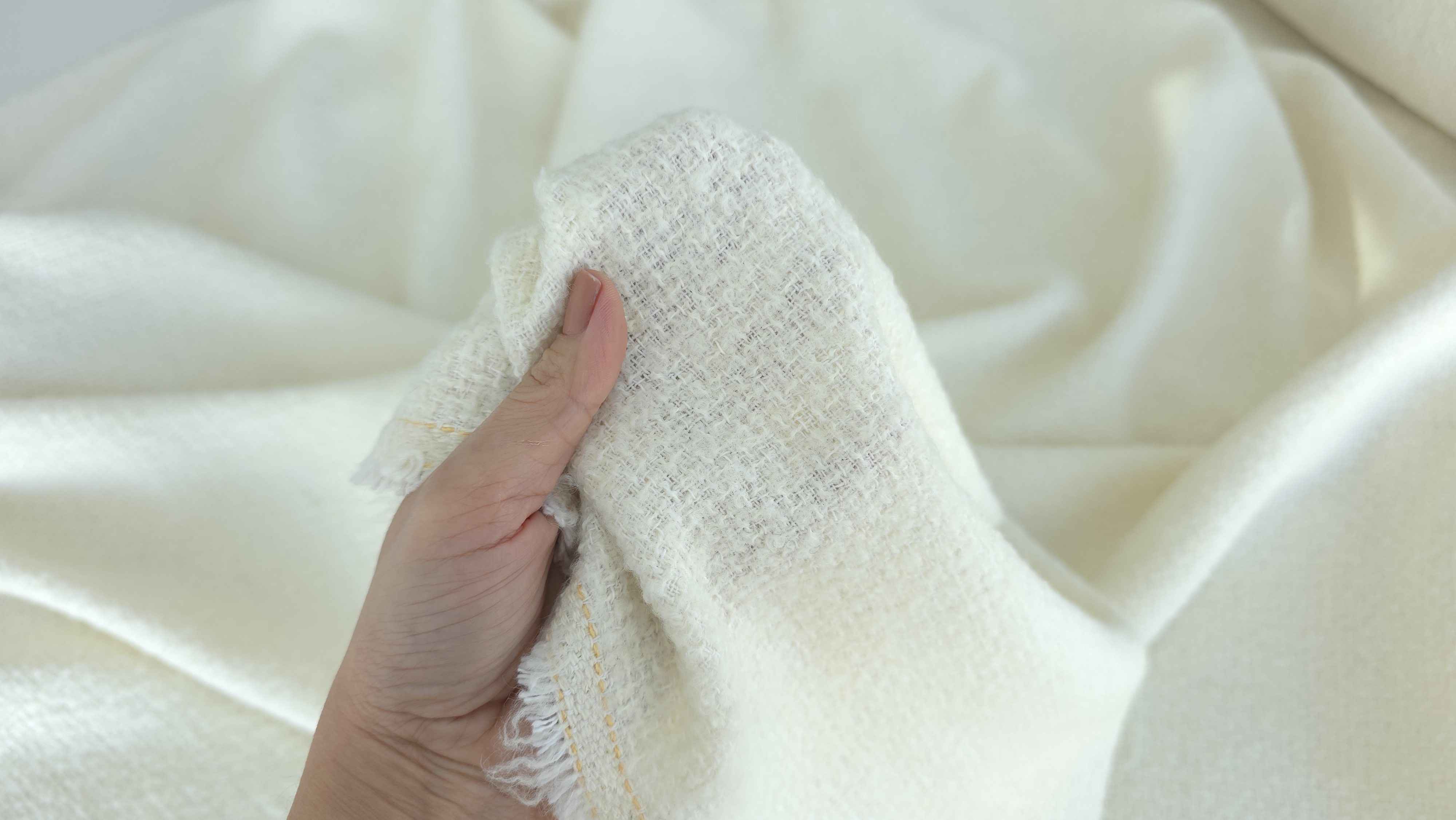 stofa ivory tip chanel din bumbac cu lana evelin textile (13)