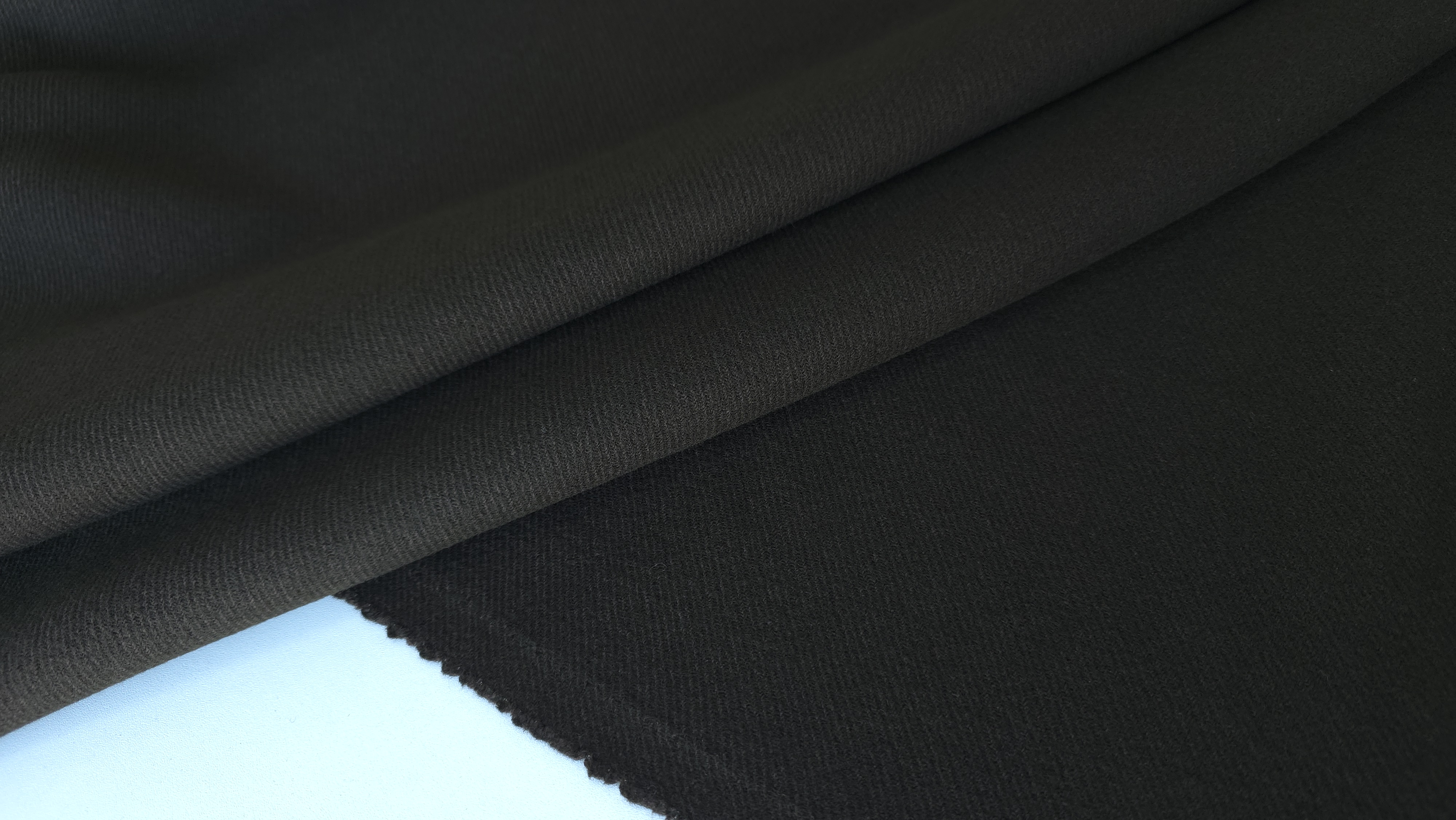 stofa kaki maron groasa din lana virgina evelin textile (4)