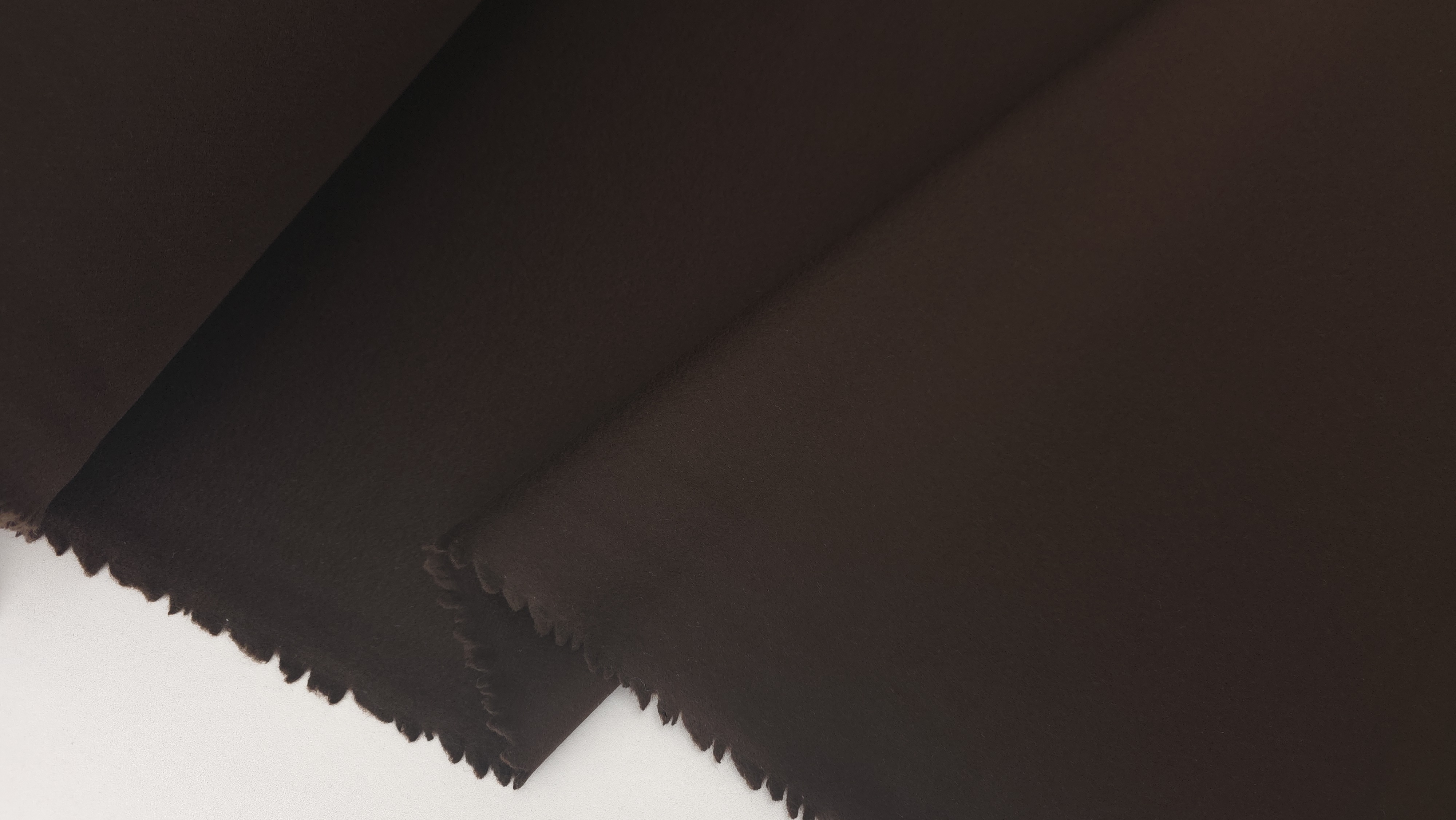 stofa maron chocolate groasa din lana virgina si casmir evelin textile (3)