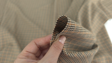 stofita elastica din lana virgina in carouri bej camel evelin textile (4)