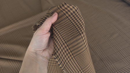 stofita maro caramel din bumbac cu carouri evelin textile (2)