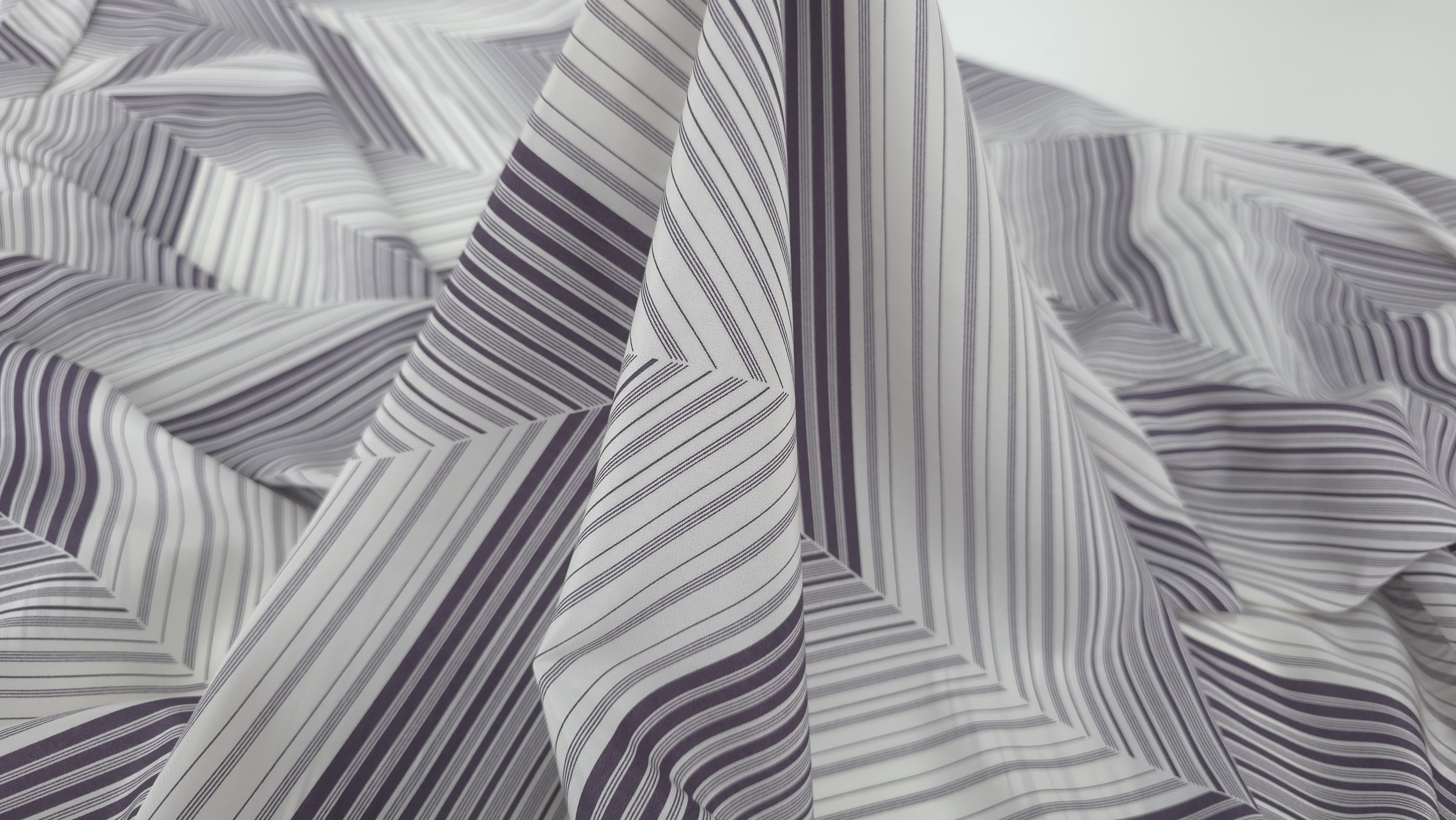 matase naturala ivory cu dungi grafice geometrice evelin textile (7)