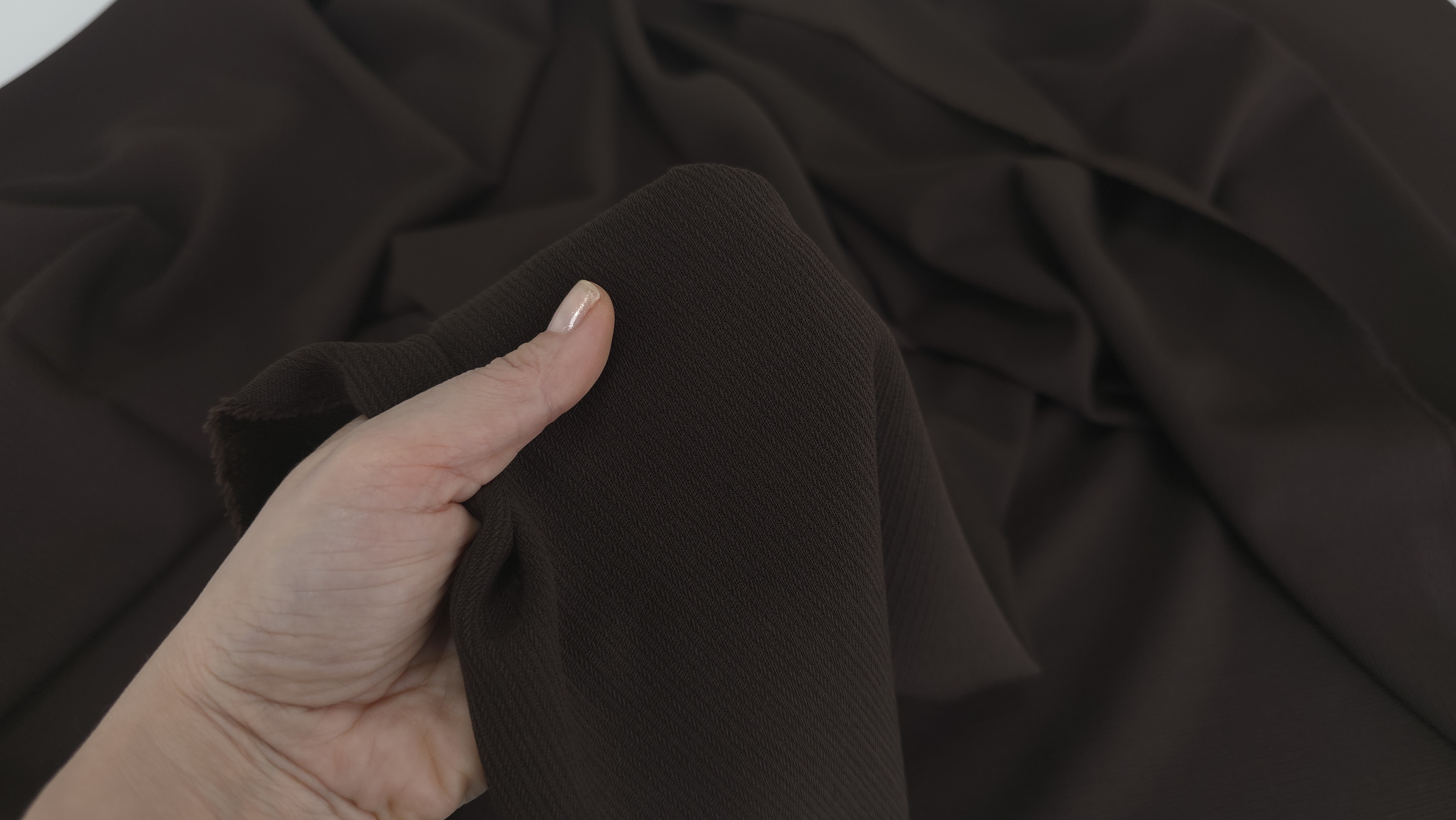 tesatura cu model in relief maroevelin textile (6)