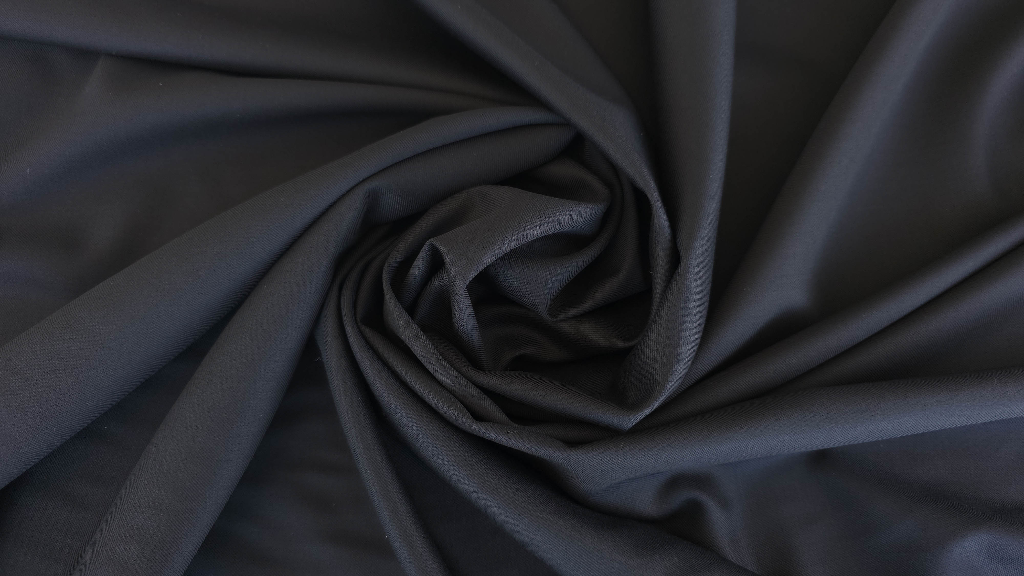 stofa de costum neagra din lana super 120s evelin textile (2)