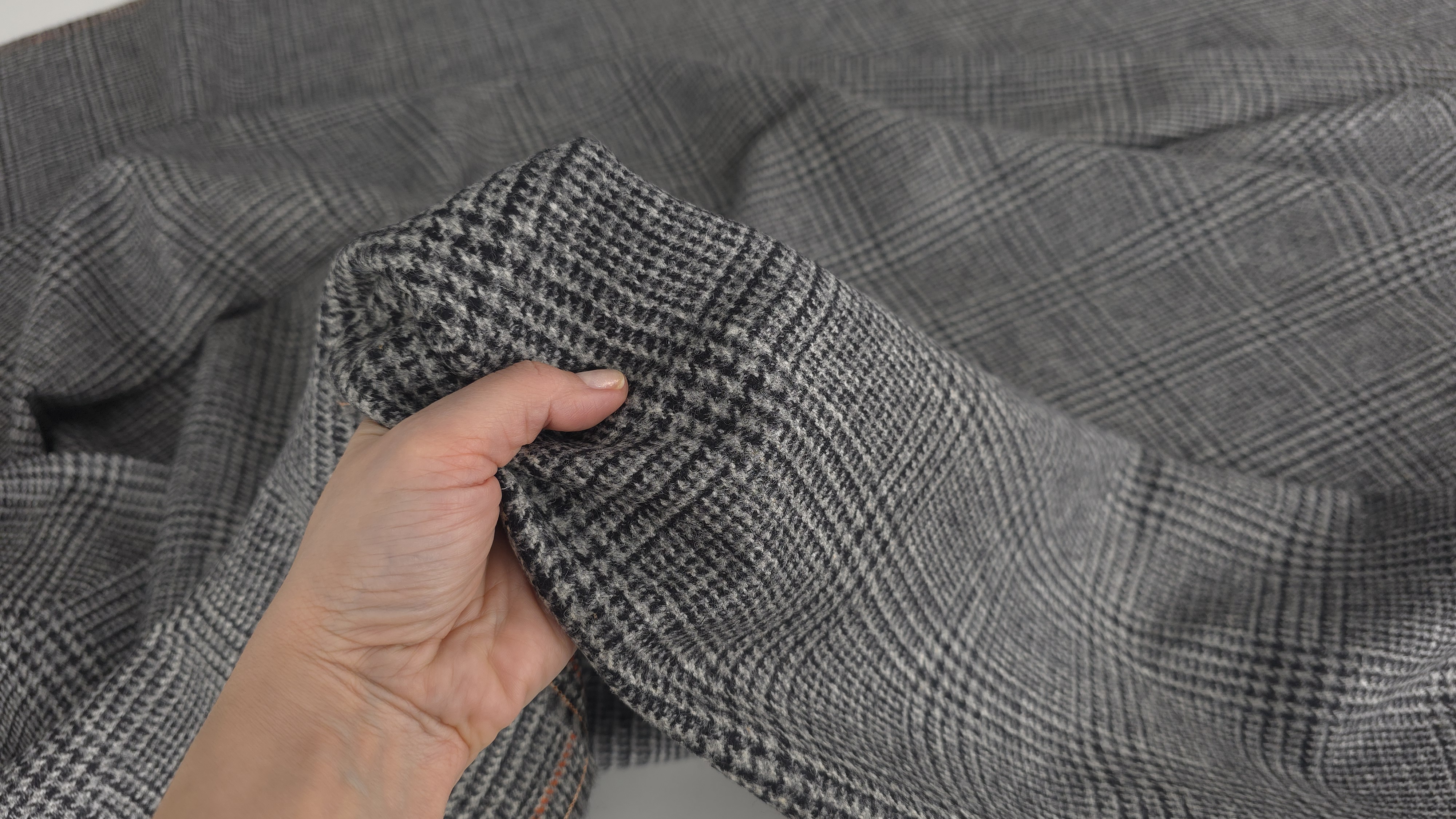 stofa din lana in carouri gri clasic evelin textile (3)