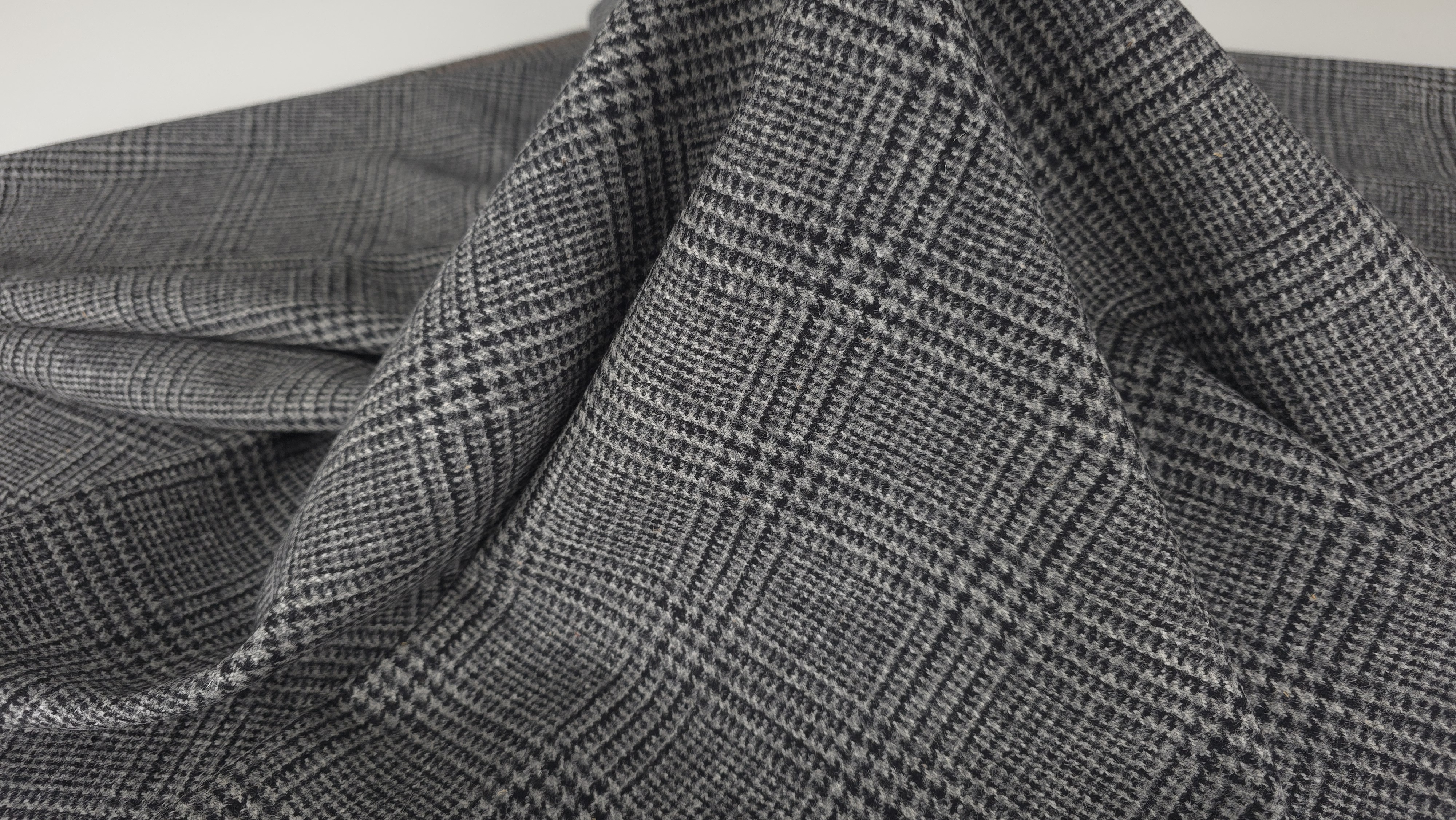 stofa din lana in carouri gri clasic evelin textile (5)