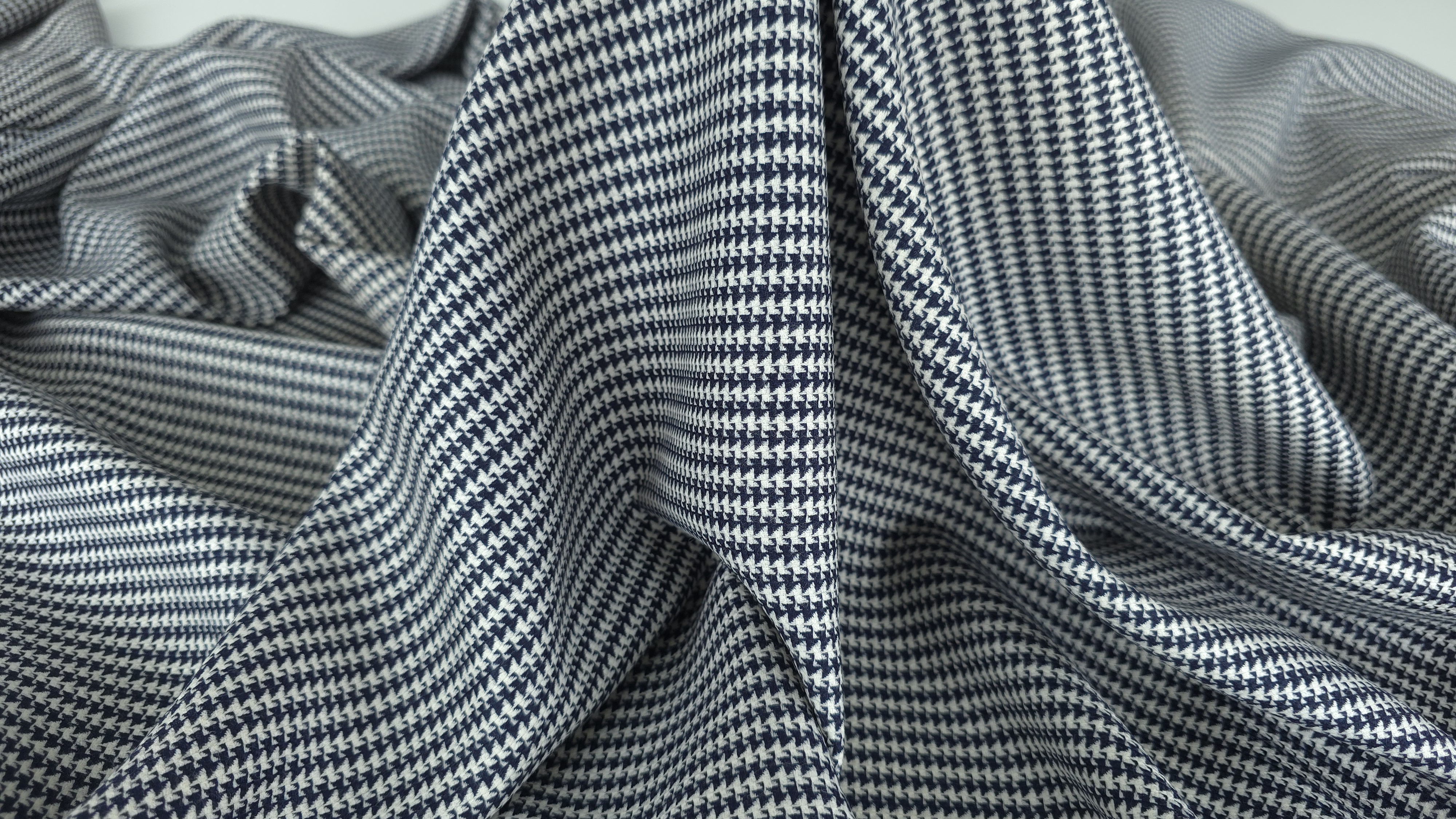 stofita din 100 lana model pied de poule bleumarin ivory evelin textile (9)