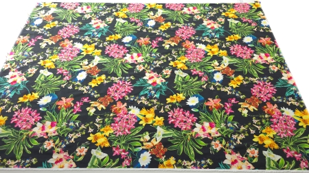 Poplin bumbac elastic cu flori multicolore, metraj întins pe toată lățimea