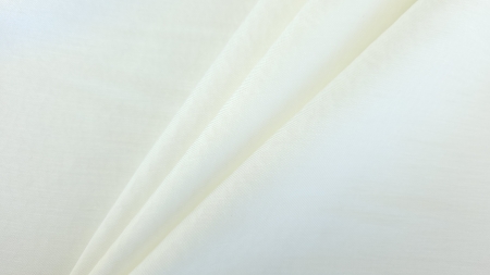 Detaliu margine țesătură ivory, bandă laterală vizibilă, suprafață netedă pe ambele fețe