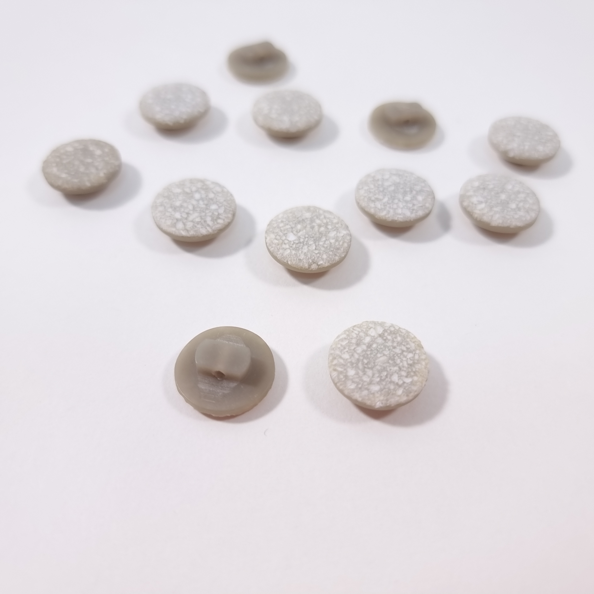 nasturi PCS024 culoare gri deschis, aspect granit Ø15mm