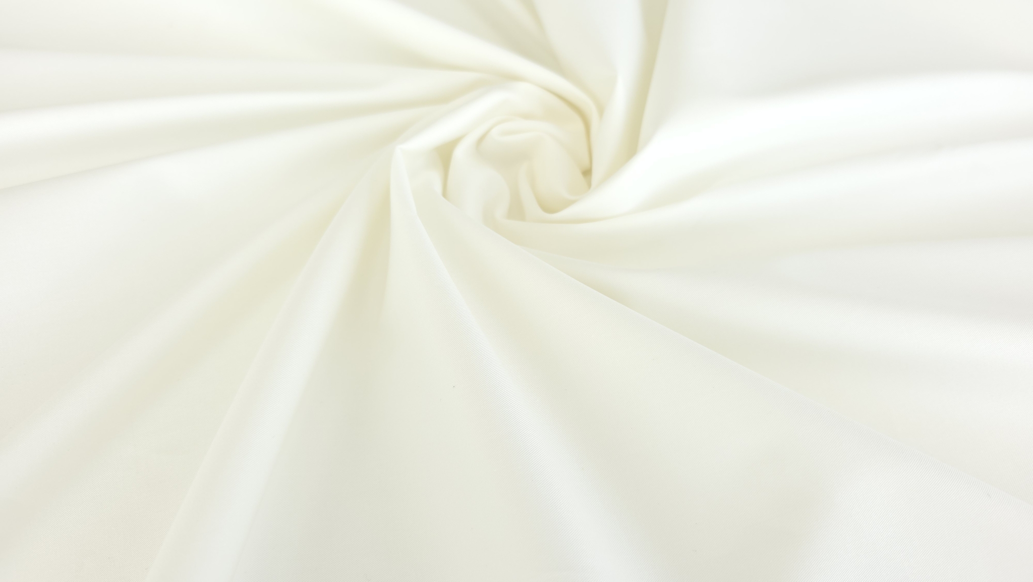 Spirală formată din material poplin la metru cu aspect neted