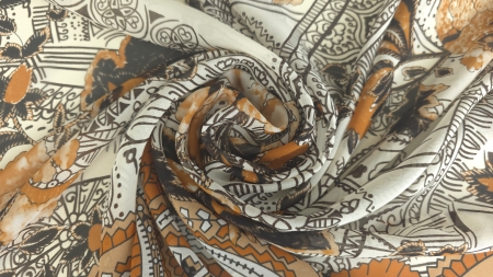 Voal chiffon paisley multicolor la metru pentru eșarfe și bluze
