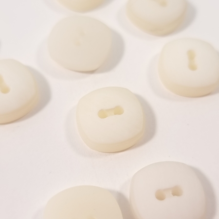 Nasturi ivory din rășină pentru cămașă PCS072, 2 găuri, 15 × 15 mm