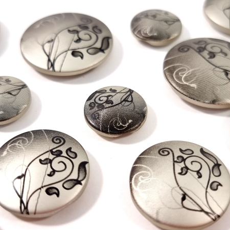 Nasturi rotunzi cu imprimeu floral PCS125, dimensiuni de 15 mm, 21 mm și 25 mm