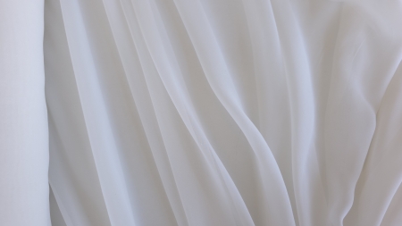 Voal Georgette off white din matase naturala, cod GGT138, prezentat în cadru general